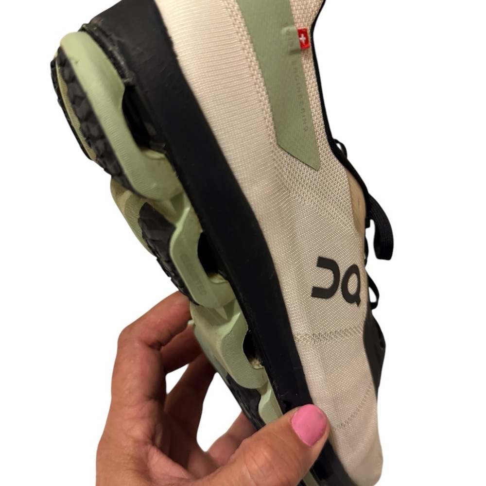 ON Men CLOUDFLASH 2 Sneakers, White/Black/Green - Picture 2 of 13